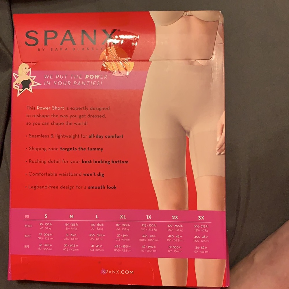 Spanx medium power shaper short black